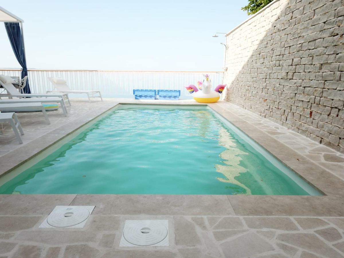 Villa Beline Direct Aan Zee, Verwarmd Zwembad En Sauna تريبانج كروشيتسا المظهر الخارجي الصورة